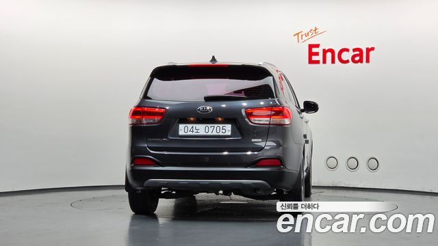 Kia Sorento Diesel 2.0 2WD Noblesse 2016 — фото 4