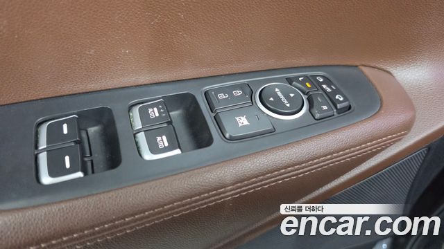 Kia Sorento Diesel 2.0 2WD Noblesse 2016 — фото 30