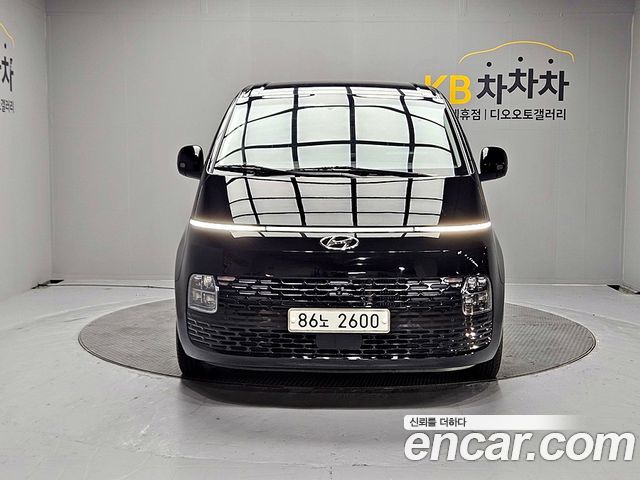 Hyundai Staria Cargo 3-Seater Modern 2022 — фото 2