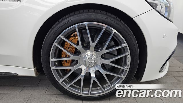 Mercedes-Benz C-Class (W205) C63 S AMG Coupe 2021 — фото 21