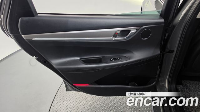 Hyundai Grandeur (IG) 2.5 Premium 2020 — фото 25