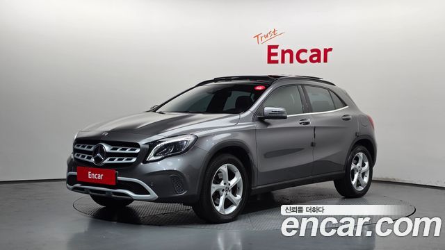 Mercedes-Benz GLA-Class (X156) GLA220
