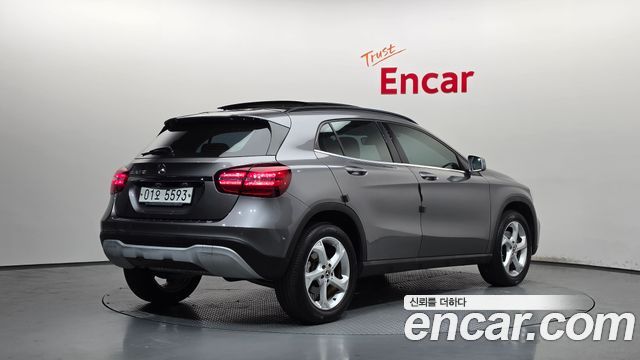 Mercedes-Benz GLA-Class (X156) GLA220 2018 — фото 2