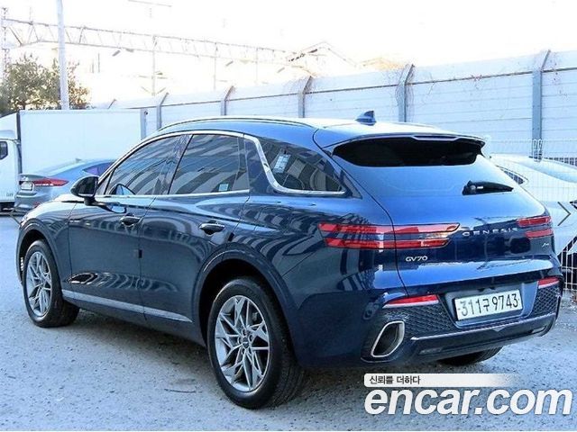 Genesis GV70 2.5T Gasoline AWD 2022 — фото 3