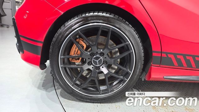 Mercedes-Benz A-Class (W176) A45 AMG 4MATIC 2017 — фото 5