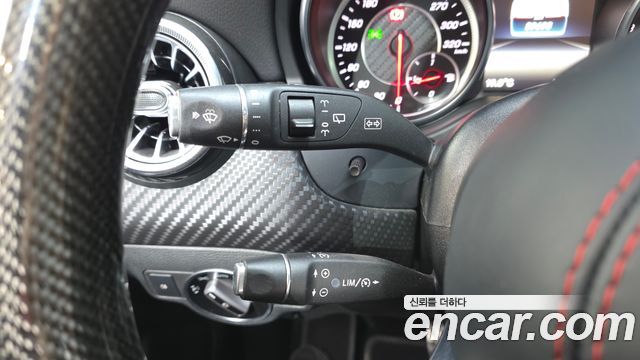 Mercedes-Benz A-Class (W176) A45 AMG 4MATIC 2017 — фото 19