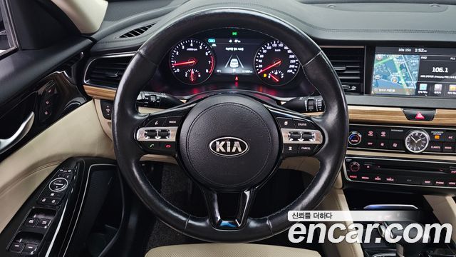 Kia K7 2.4 GDI Limited 2017 — фото 13