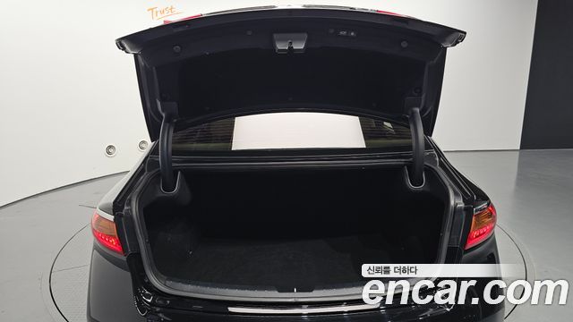 Kia K7 2.4 GDI Limited 2017 — фото 20