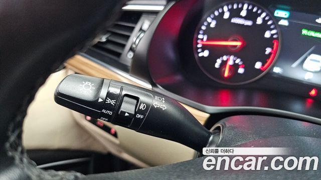 Kia K7 2.4 GDI Limited 2017 — фото 34