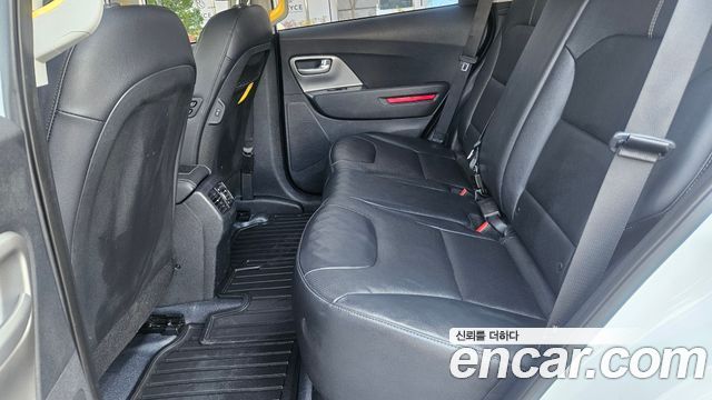 Kia Niro Plus Air 2024 — фото 7