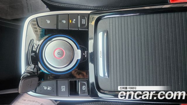 Kia Niro Plus Air 2024 — фото 15