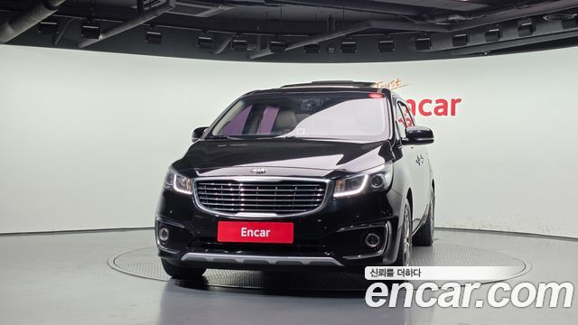 Kia Carnival 9-seater Noblesse 2015 — фото 3