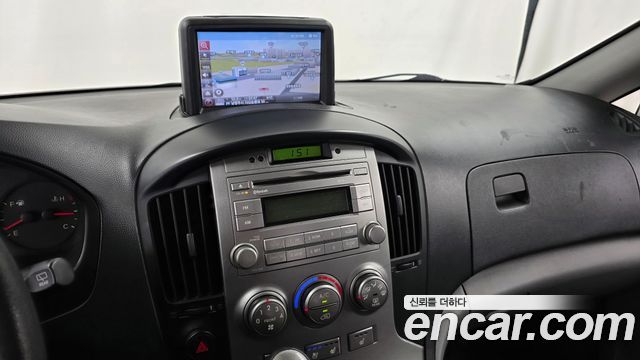 Hyundai Grand Starex Camping Car 2016 — фото 13