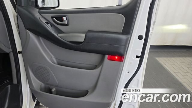 Hyundai Grand Starex Camping Car 2016 — фото 25
