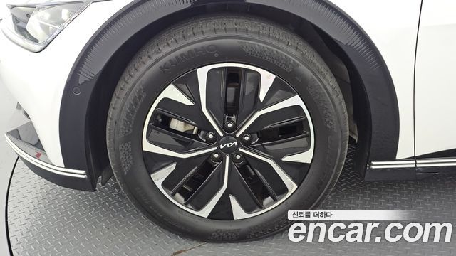 Kia EV6 Long Range 4WD Earth 2022 — фото 5