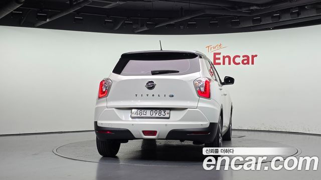 KG Mobility (SsangYong) Tivoli Diesel VX 2WD 2016 — фото 4