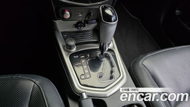 KG Mobility (SsangYong) Tivoli Diesel VX 2WD 2016 — фото 9