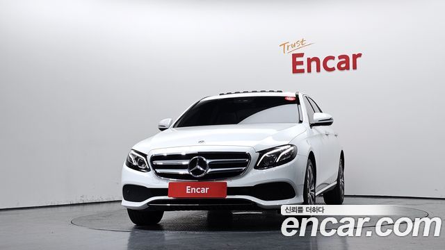 Mercedes-Benz E-Class (W213) E220d Avantgarde 2020 — фото 3