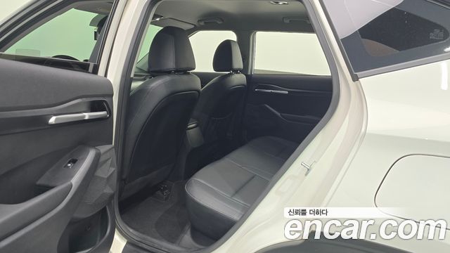 Kia Seltos Gasoline 1.6 Turbo 2WD Prestige 2020 — фото 11
