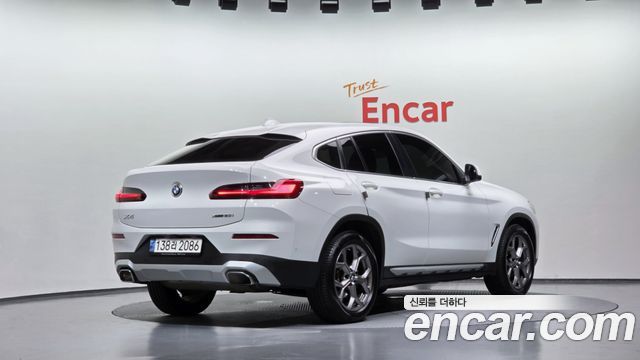 BMW X4 (G02) xDrive20i xLine 2022 — фото 2