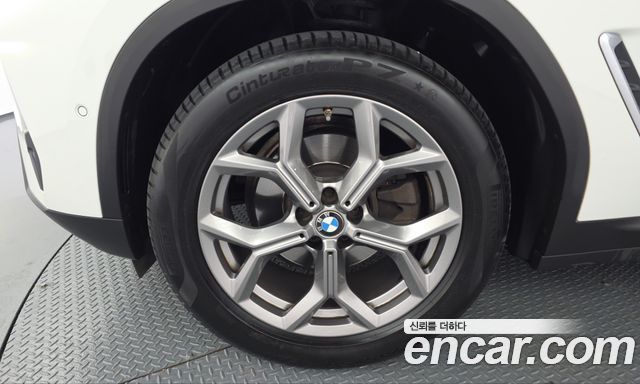BMW X4 (G02) xDrive20i xLine 2022 — фото 5