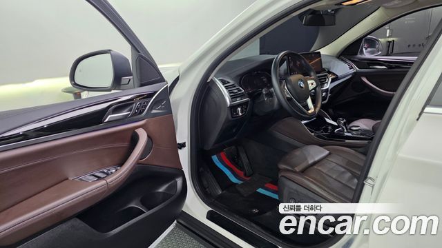 BMW X4 (G02) xDrive20i xLine 2022 — фото 10
