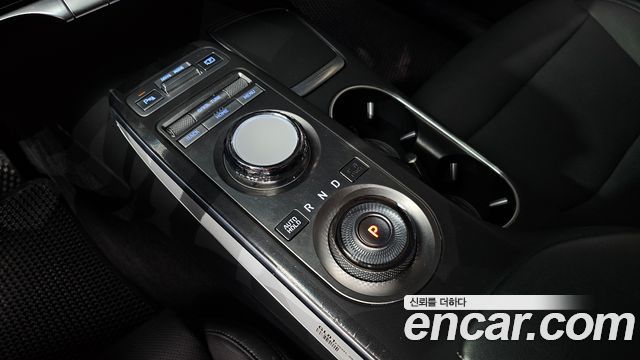 Genesis GV70 2.2 Diesel 2WD 2021 — фото 9