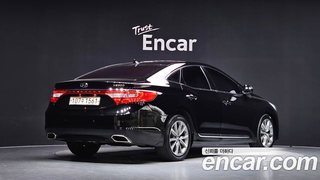 Hyundai Grandeur (HG) HG300 Premium Collection 2017 — фото 2