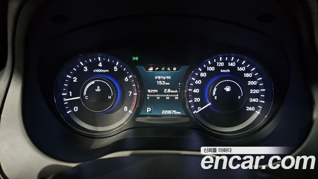 Hyundai Grandeur (HG) HG300 Premium Collection 2017 — фото 8