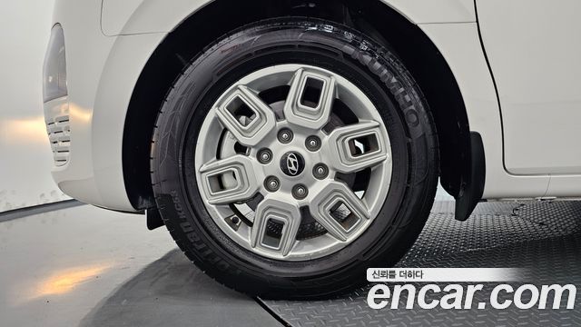 Hyundai Staria L3.5 Cargo 3-Seater Modern 2025 — фото 5