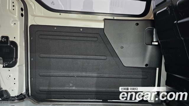 Hyundai Staria L3.5 Cargo 3-Seater Modern 2025 — фото 25