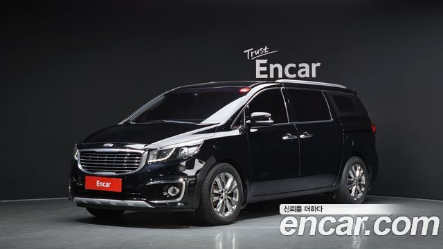Kia Carnival 9-seater Prestige