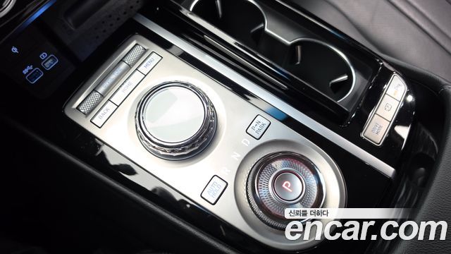 Genesis G80 (RG3) Gasoline 2.5 Turbo AWD 2024 — фото 9
