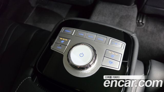 Genesis G80 (RG3) Gasoline 2.5 Turbo AWD 2024 — фото 17