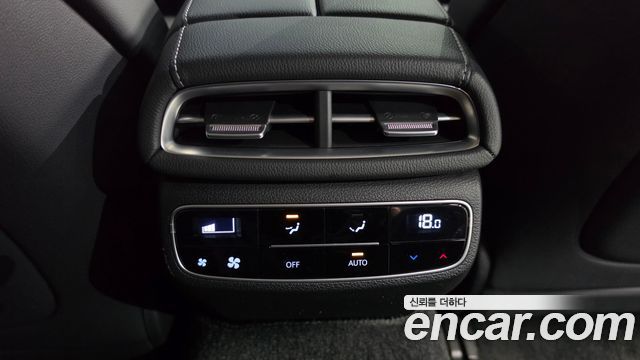 Genesis G80 (RG3) Gasoline 2.5 Turbo AWD 2024 — фото 18