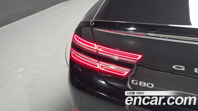 Genesis G80 (RG3) Gasoline 2.5 Turbo AWD 2024 — фото 23