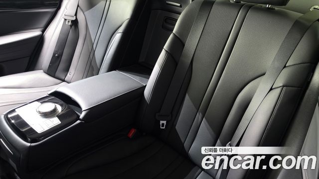 Genesis G80 (RG3) Gasoline 2.5 Turbo AWD 2024 — фото 28
