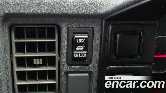 Chevrolet Damas 2-Seater Panel-Van DLX 2013 — фото 18
