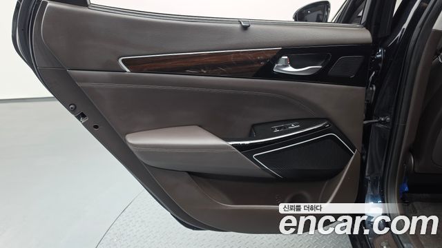 Kia K7 3.0 GDI Limited 2018 — фото 25