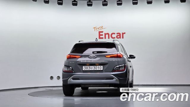 Hyundai Kona Gasoline 2.0 2WD Inspiration 2022 — фото 4