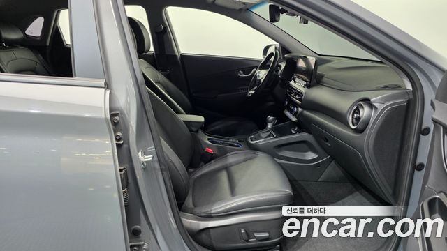 Hyundai Kona Gasoline 2.0 2WD Inspiration 2022 — фото 11