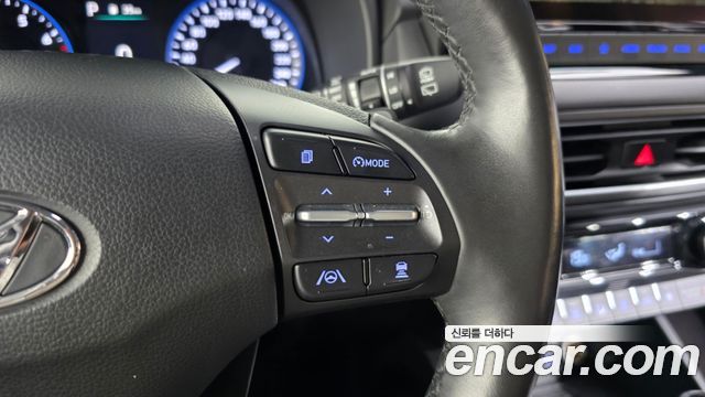 Hyundai Kona Gasoline 2.0 2WD Inspiration 2022 — фото 32