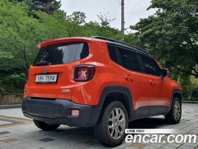 Jeep Renegade 2.0 Diesel Longitude AWD 2016 — фото 3