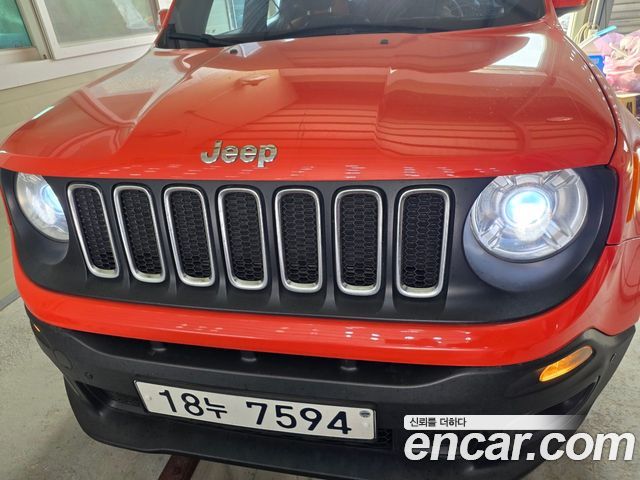 Jeep Renegade 2.0 Diesel Longitude AWD 2016 — фото 15