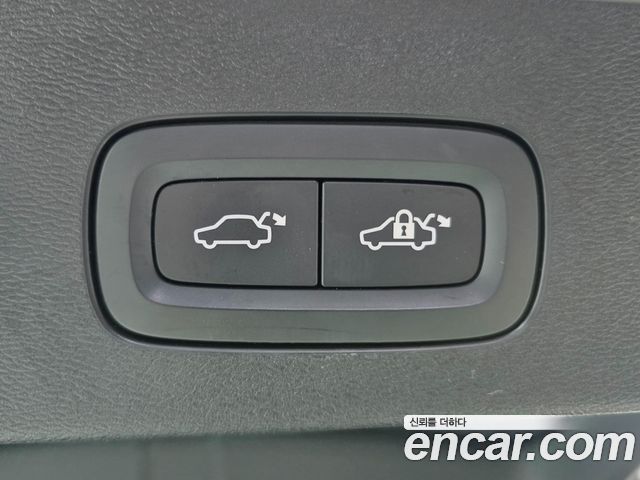 Volvo V90 Cross Country B5 Ultra AWD 2025 — фото 22