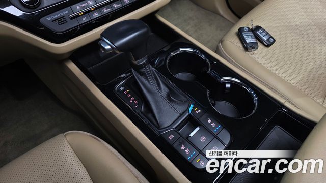 Kia Carnival Gasoline 9-Seater Prestige 2020 — фото 9
