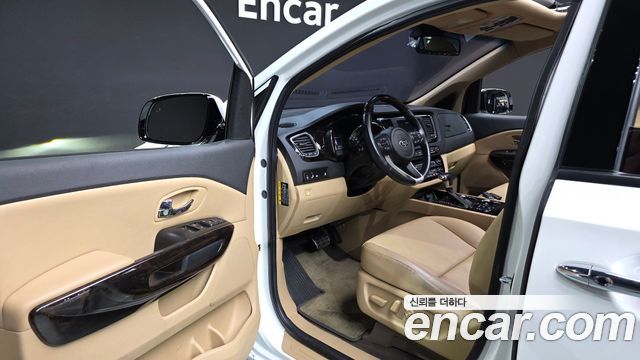 Kia Carnival Gasoline 9-Seater Prestige 2020 — фото 10