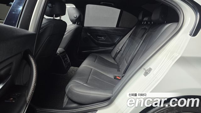 BMW 3 Series (F30) 320d M Performence Edition 2015 — фото 12