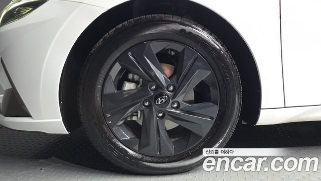 Hyundai Avante Hybrid (CN7) Smart 2023 — фото 5