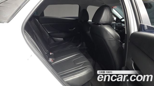 Hyundai Avante Hybrid (CN7) Smart 2023 — фото 12
